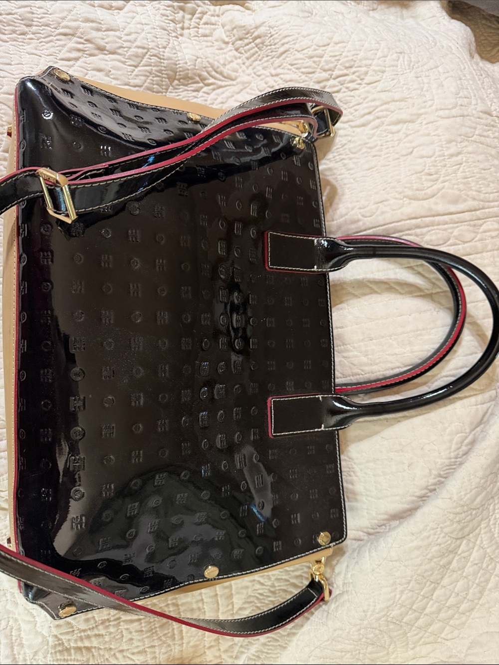 Arcadia Black Patent Tote with Red Edge Trim
